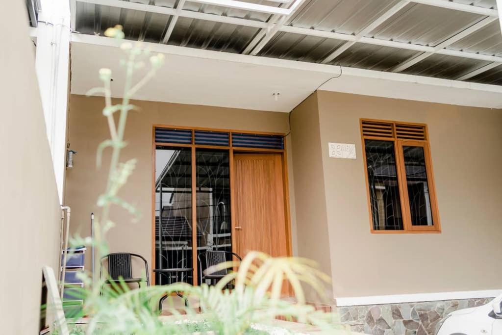 Rumah 3 Kamar Lembang, Adem, Bebas Macet Villa Bandung Exterior photo